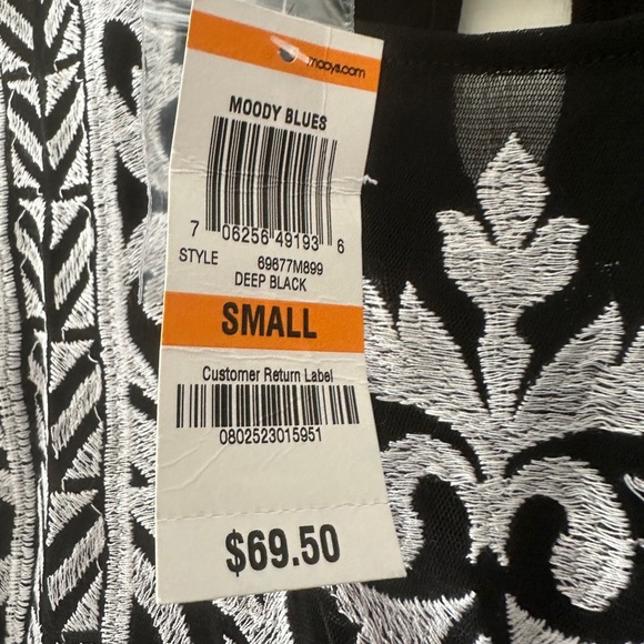 INC Moody blues deep black top size small NWT - Picture 4 of 4